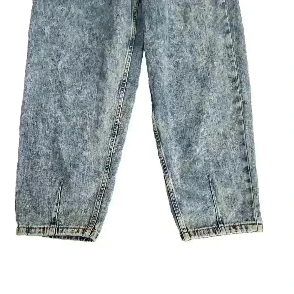 BDG Womens Acid Washed 90s Vintage Inspired Pleated Taper Leg High Waist Jean 27